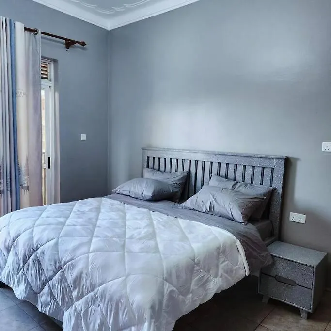 קמפאלה Aster Homes